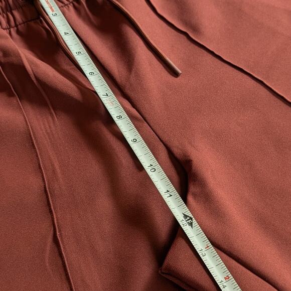 ATHLETA Endeavor High Rise Relaxed Jogger Pants in Cherrywood Red , size M - Picture 6 of 8
